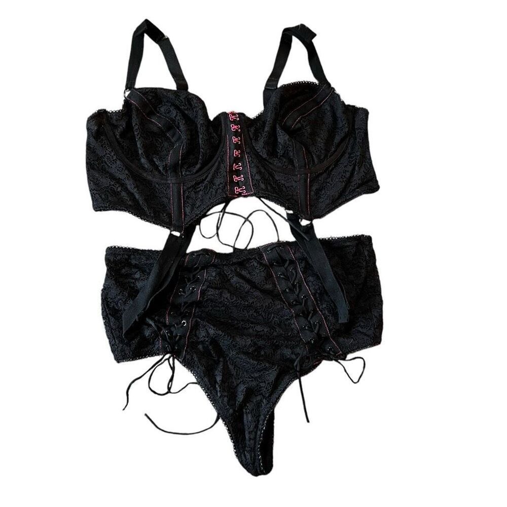 Torrid x Betsey Johnson Womens 2X Top 1X Bottoms Lace Corset High Waist Thong - Picture 2 of 9